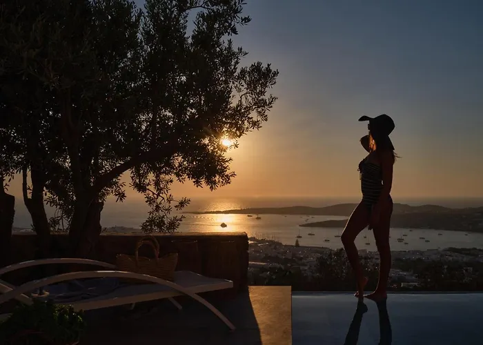 Infinity Sea View Cosy With Private Pool Paro